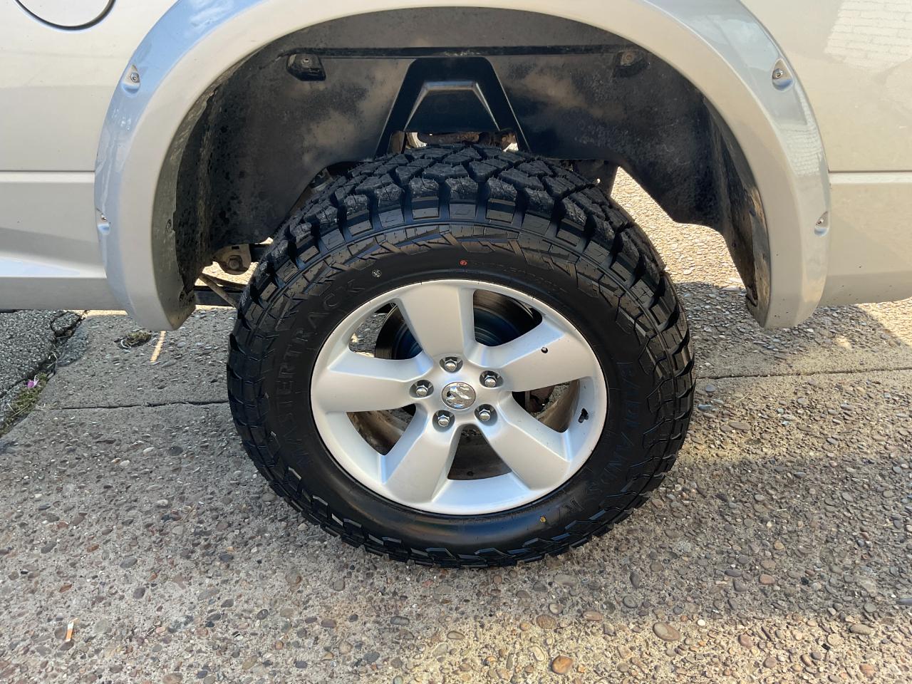 RAM 1500 Tradesman Quad Cab 4WD 2015