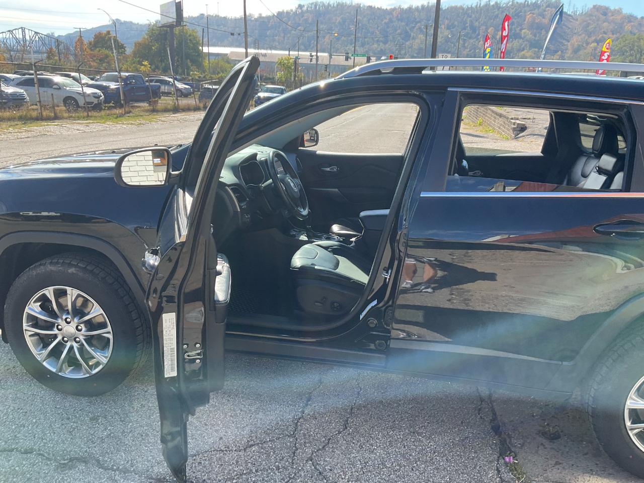 Jeep Cherokee Latitude Plus 4WD 2019