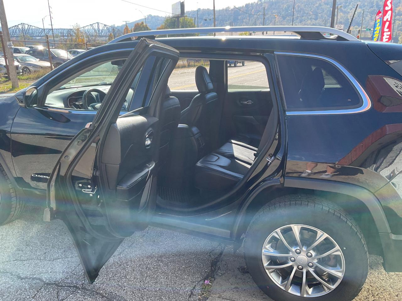 Jeep Cherokee Latitude Plus 4WD 2019