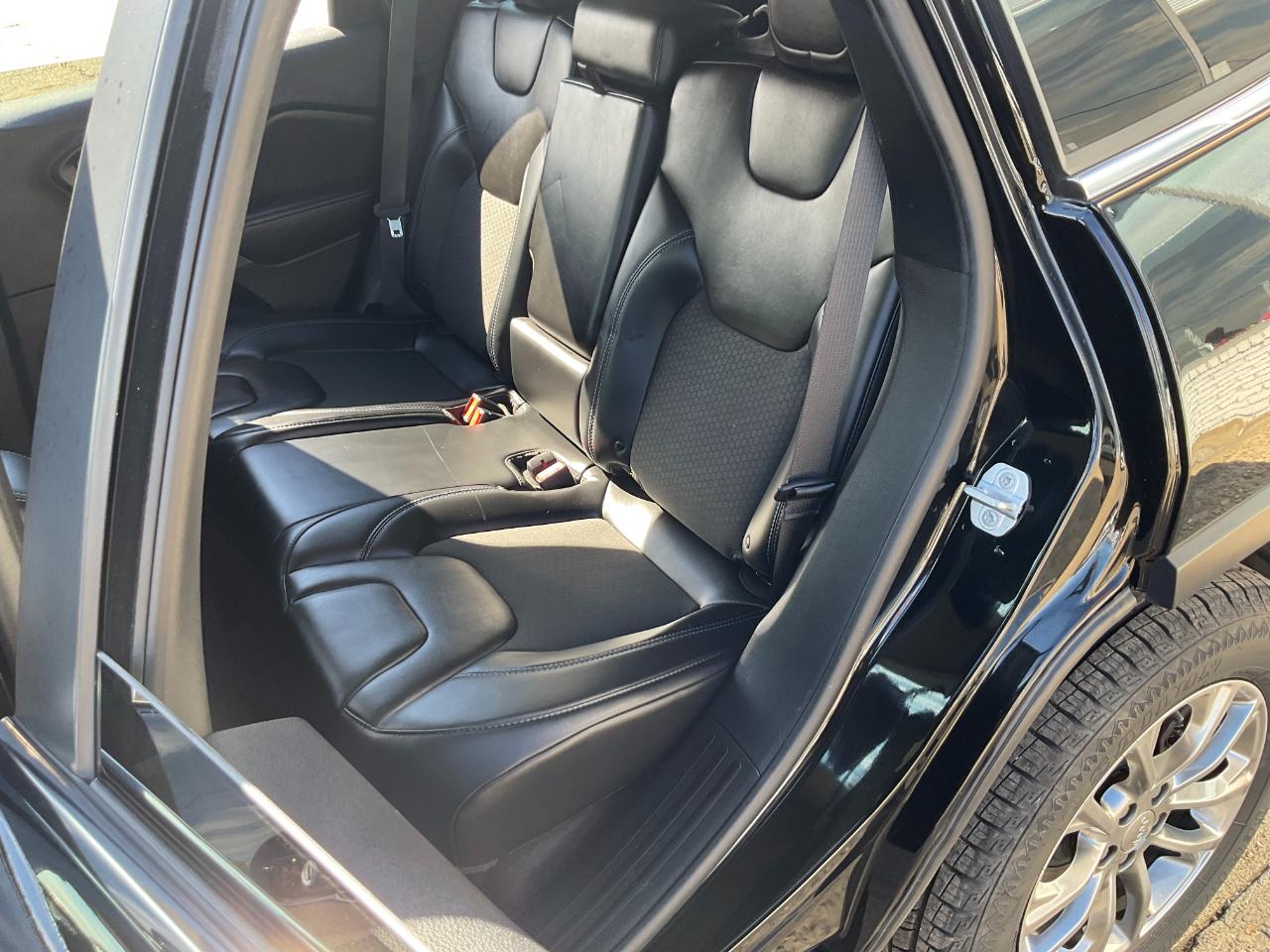 Jeep Cherokee Latitude Plus 4WD 2019