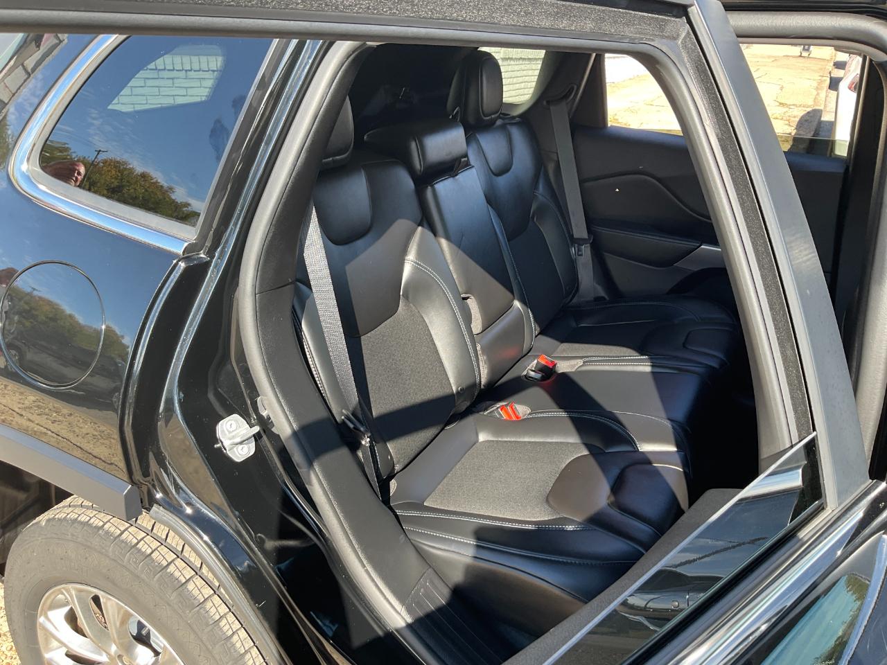 Jeep Cherokee Latitude Plus 4WD 2019