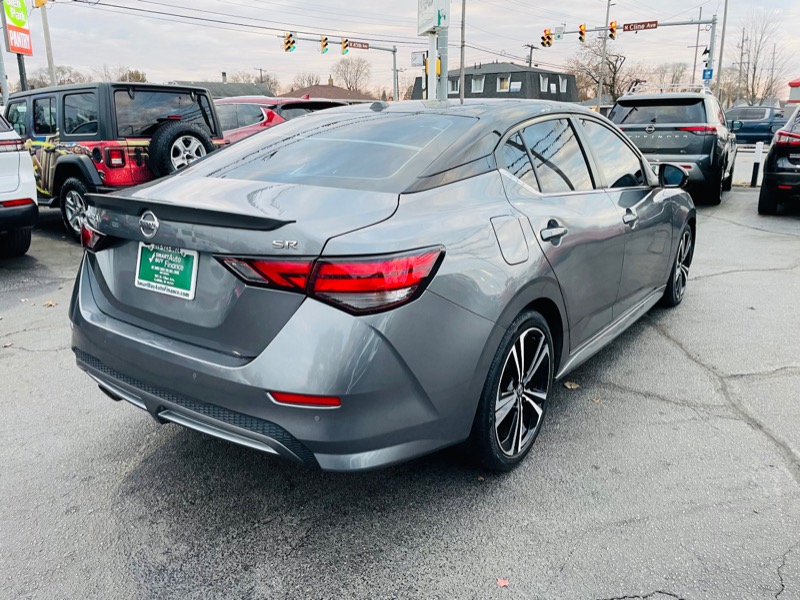 Nissan Sentra SR 2021