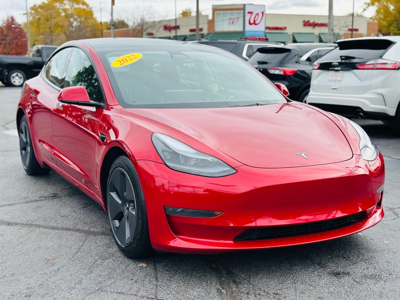 2022 Tesla Model 3 Standard Range Plus