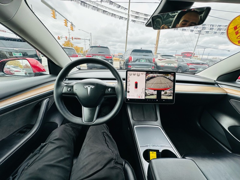 Tesla Model 3 Standard Range Plus 2022