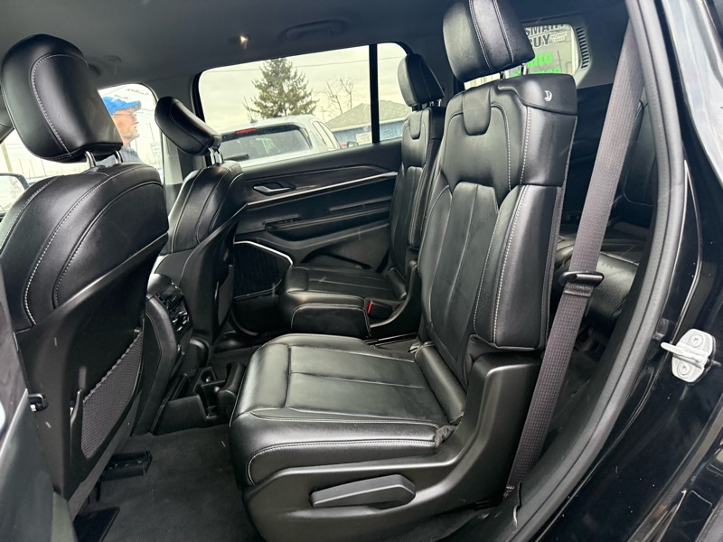 Jeep Grand Cherokee L Limited 4WD 2022