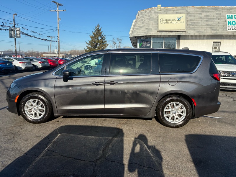 Chrysler Voyager LX 2021