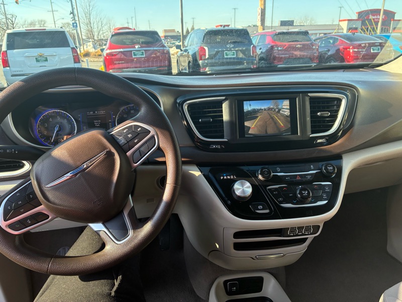 Chrysler Voyager LX 2021