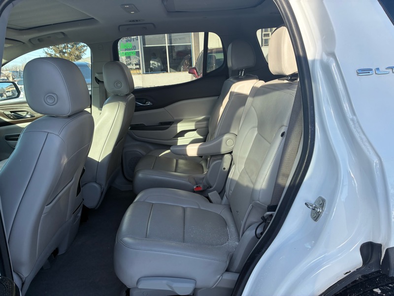 GMC Acadia SLT AWD 2021