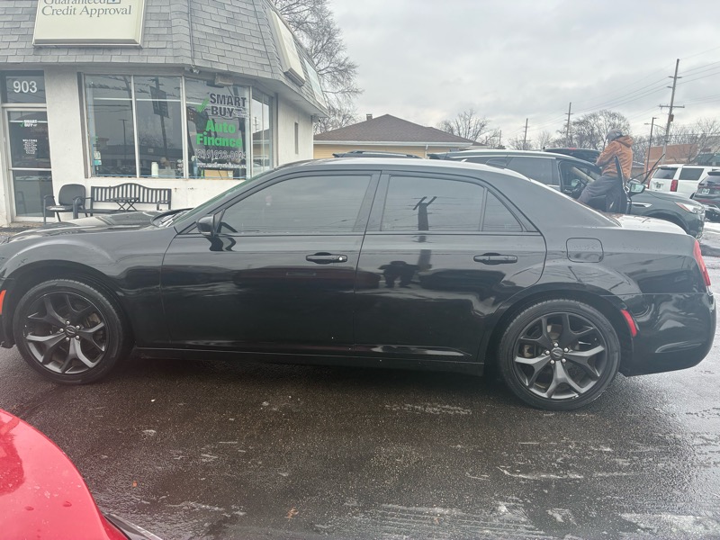 Chrysler 300 S V6 RWD 2021