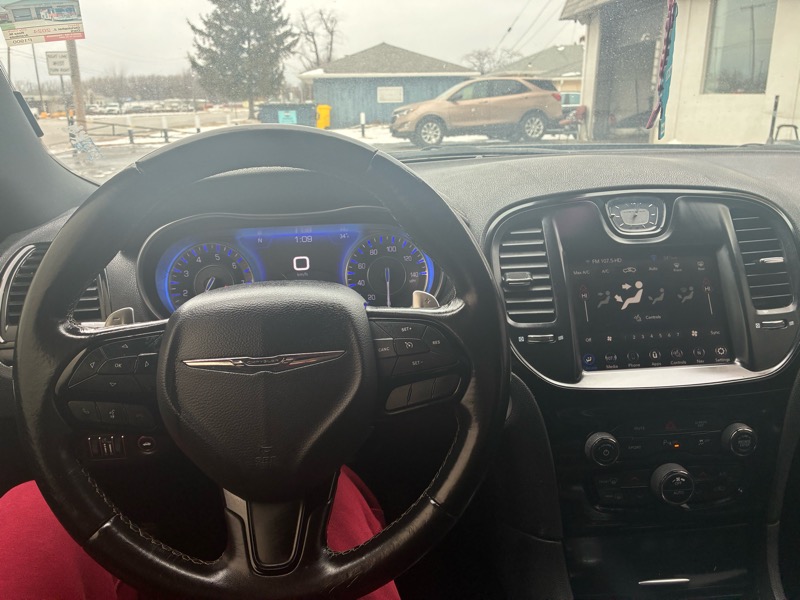 Chrysler 300 S V6 RWD 2021