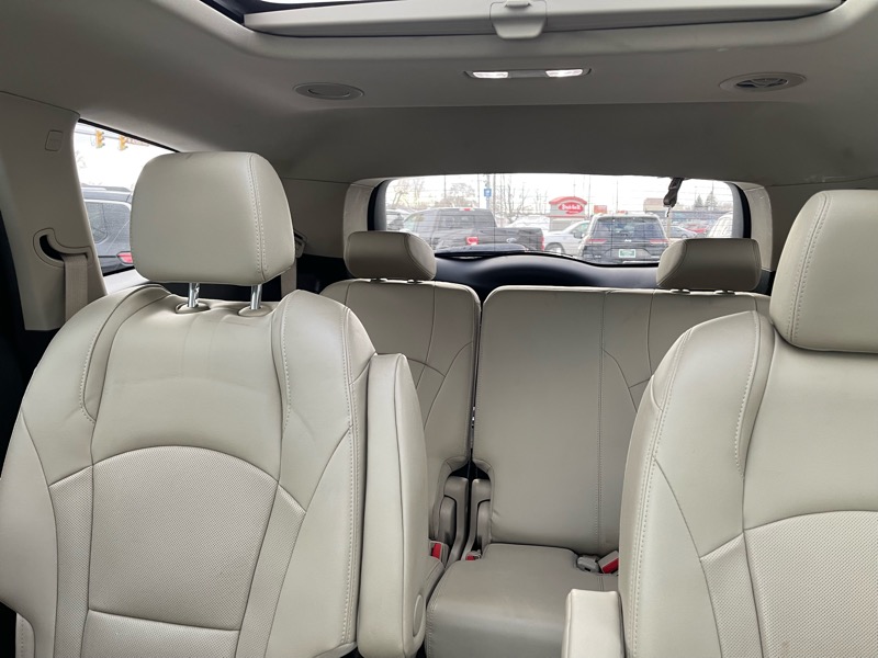 Buick Enclave Essence AWD 2019