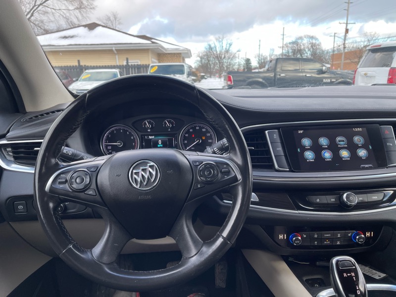 Buick Enclave Essence AWD 2019