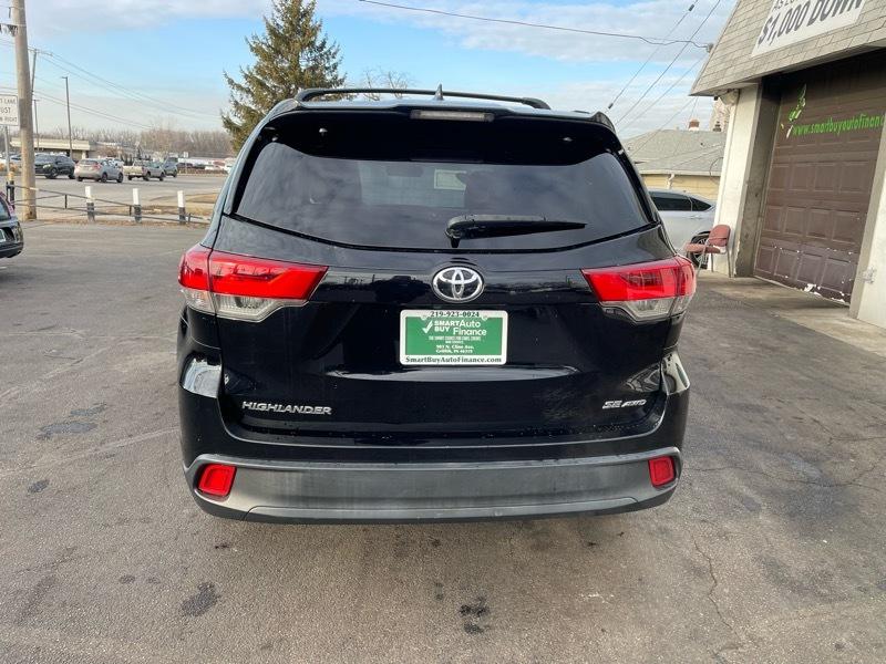 Toyota Highlander SE AWD V6 2018