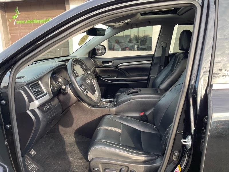 Toyota Highlander SE AWD V6 2018