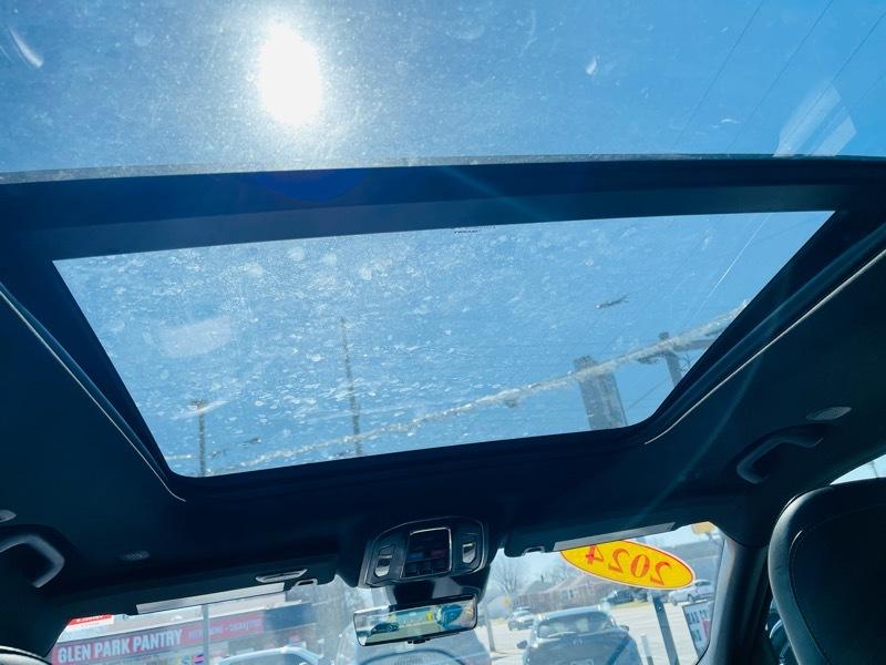 Jeep Grand Cherokee L Limited 4WD 2024