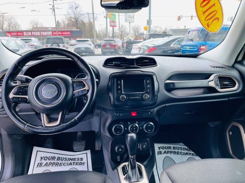 Jeep Renegade Latitude 4WD 2016