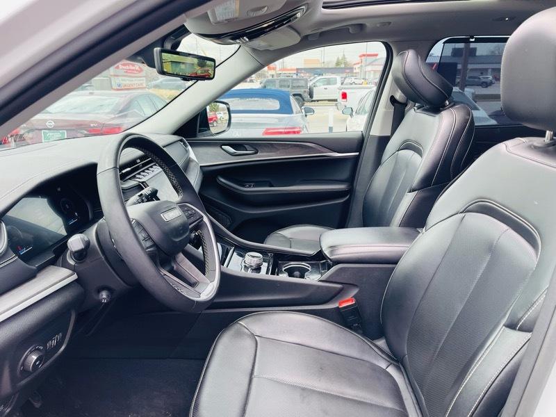 Jeep Grand Cherokee Limited 4WD 2023