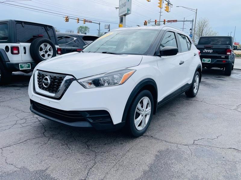 Nissan Kicks S 2018