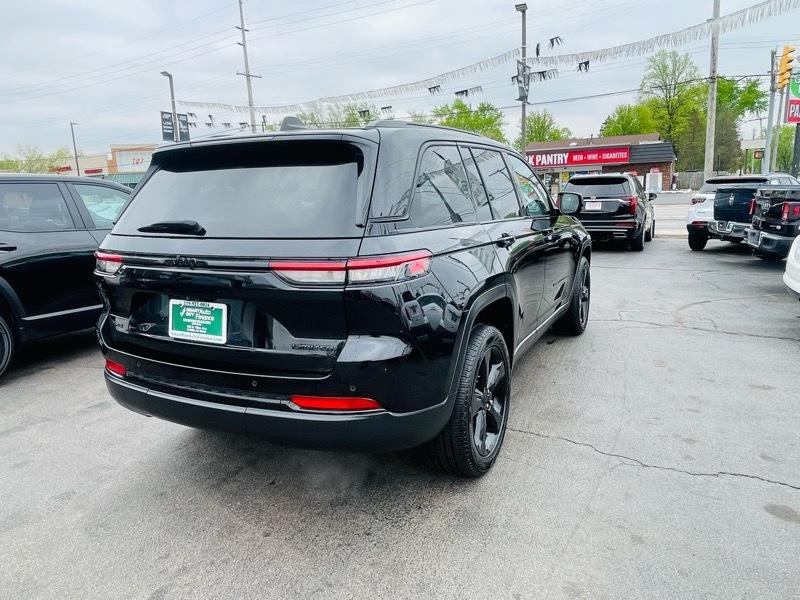 Jeep Grand Cherokee  2023