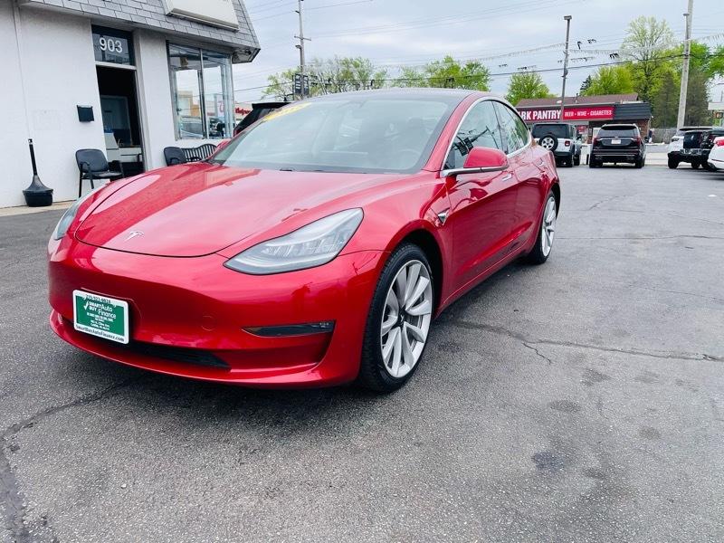 Tesla Model 3  2018