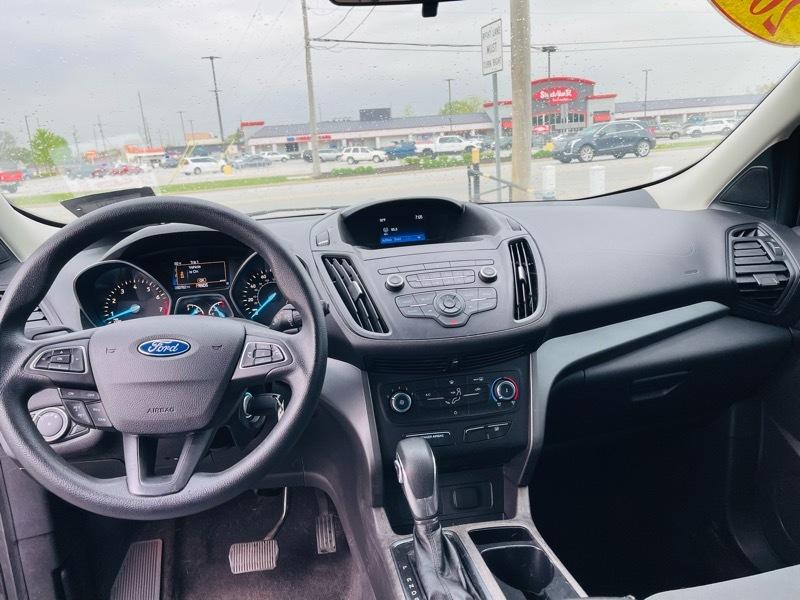 Ford Escape S FWD 2019