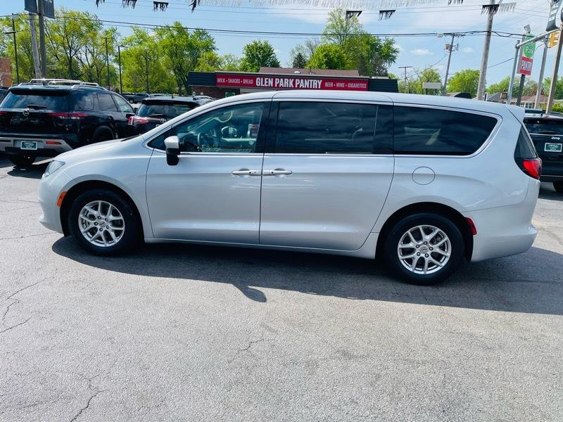 Chrysler Voyager LX 2023