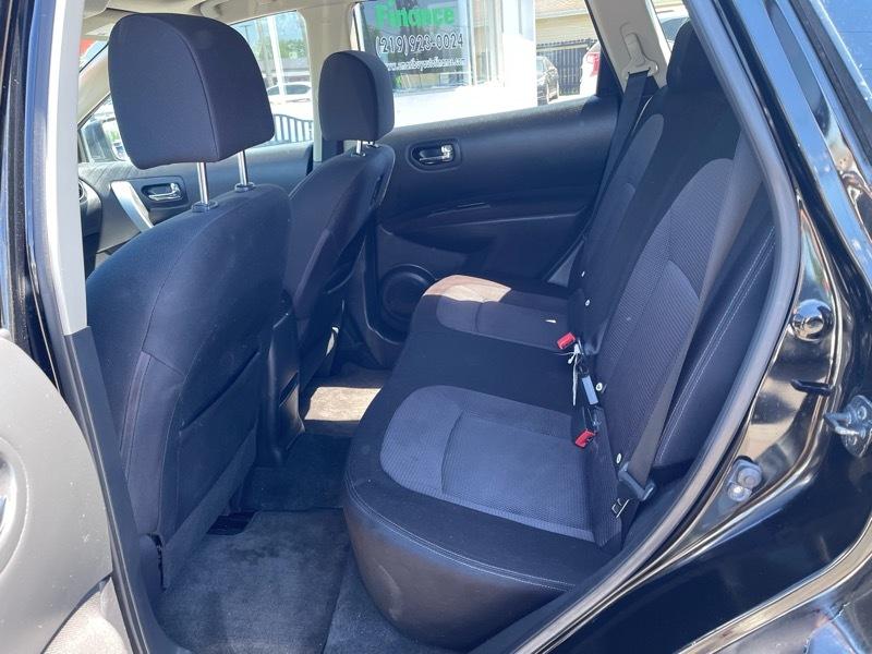 Nissan Rogue S AWD 2013