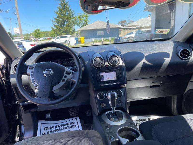 Nissan Rogue S AWD 2013