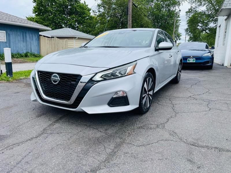 Nissan Altima 2.5 SV 2021