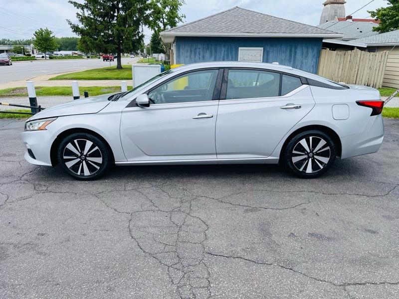 Nissan Altima 2.5 SV 2021