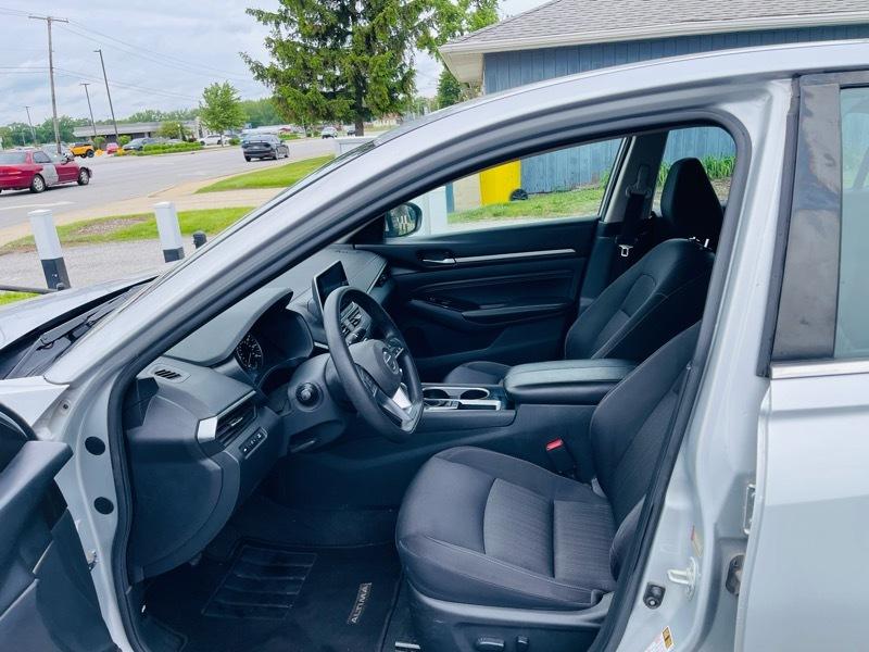 Nissan Altima 2.5 SV 2021