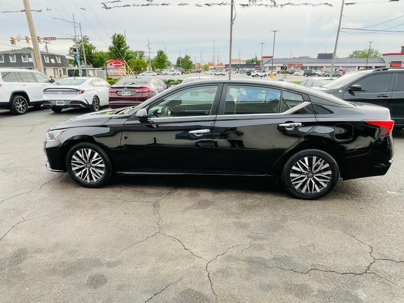 Nissan Altima 2.5 SV 2023