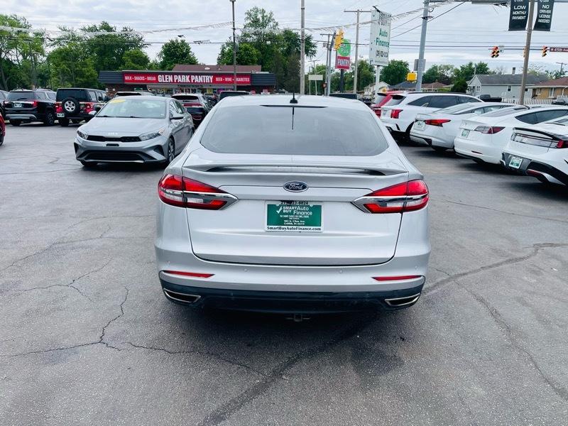 Ford Fusion Titanium 2019