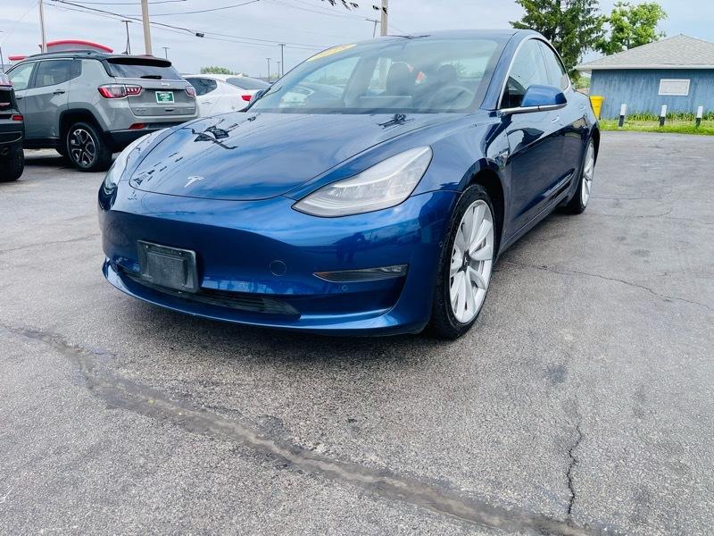 Tesla Model 3  2018