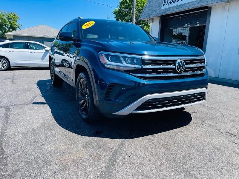 2022 Volkswagen Atlas Cross Sport SE w/Technology