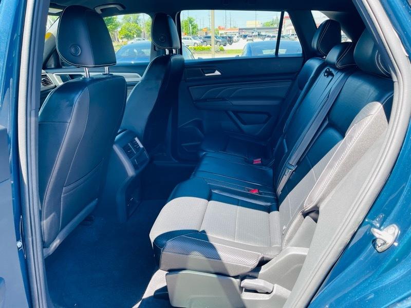 Volkswagen Atlas Cross Sport SE w/Technology 2022