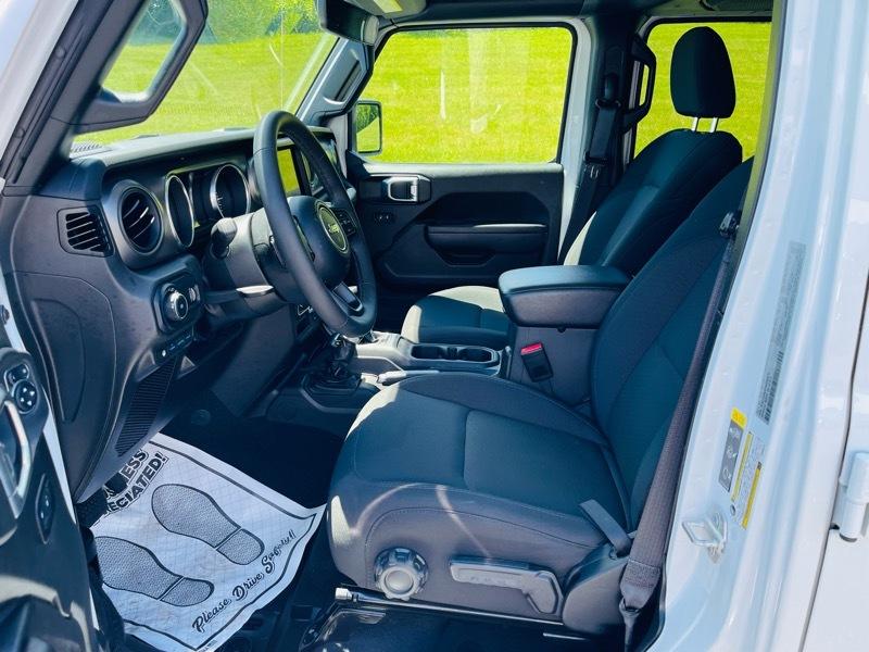 Jeep Wrangler 4xe Unlimited High Altitude 2023