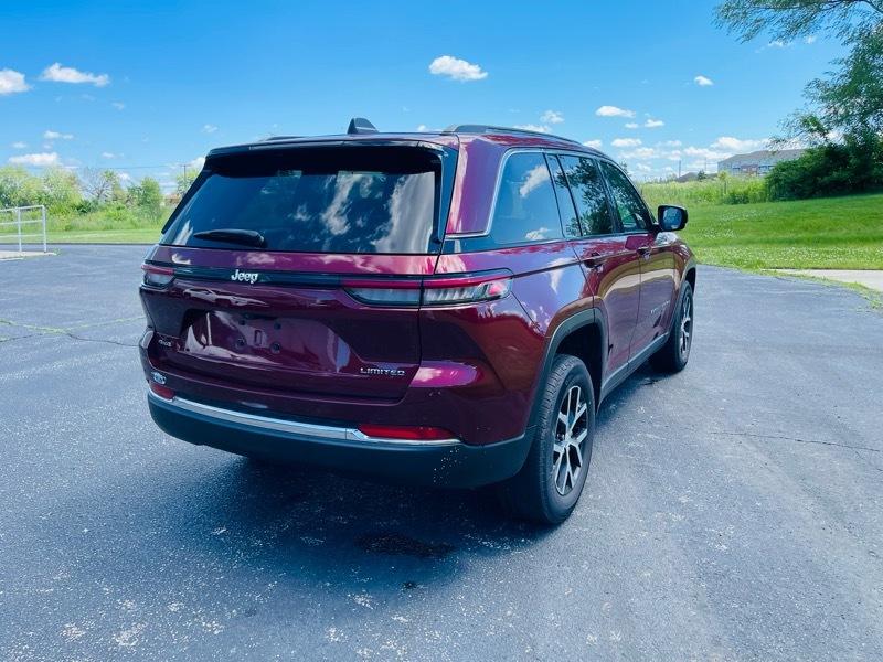 Jeep Grand Cherokee Limited 4WD 2023