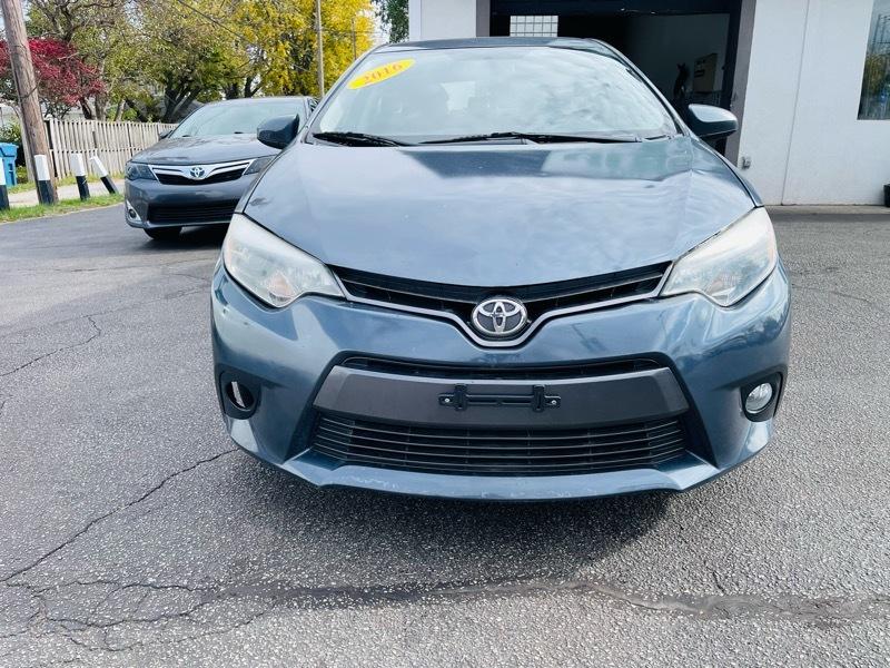 Toyota Corolla LE CVT 2016