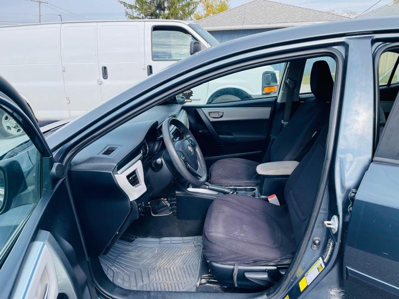 Toyota Corolla LE CVT 2016