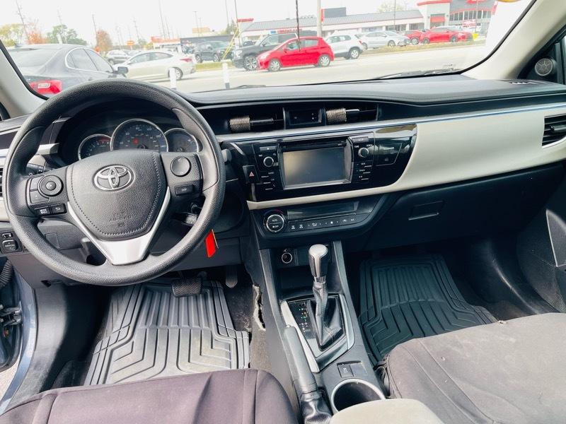 Toyota Corolla LE CVT 2016