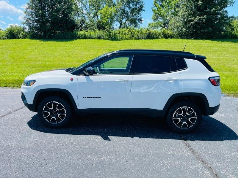 Jeep Compass Trailhawk 2025