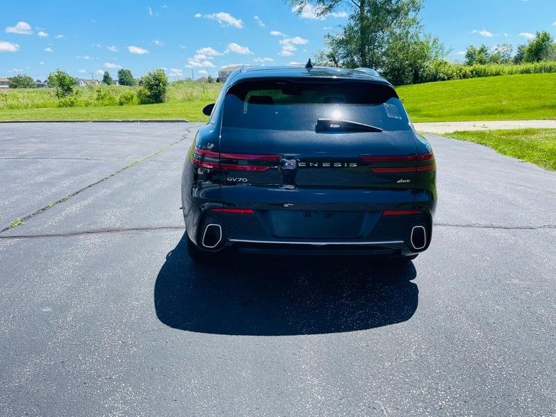 Genesis GV70 2.5T 2022