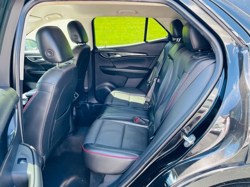 Buick Envision Essense 2022