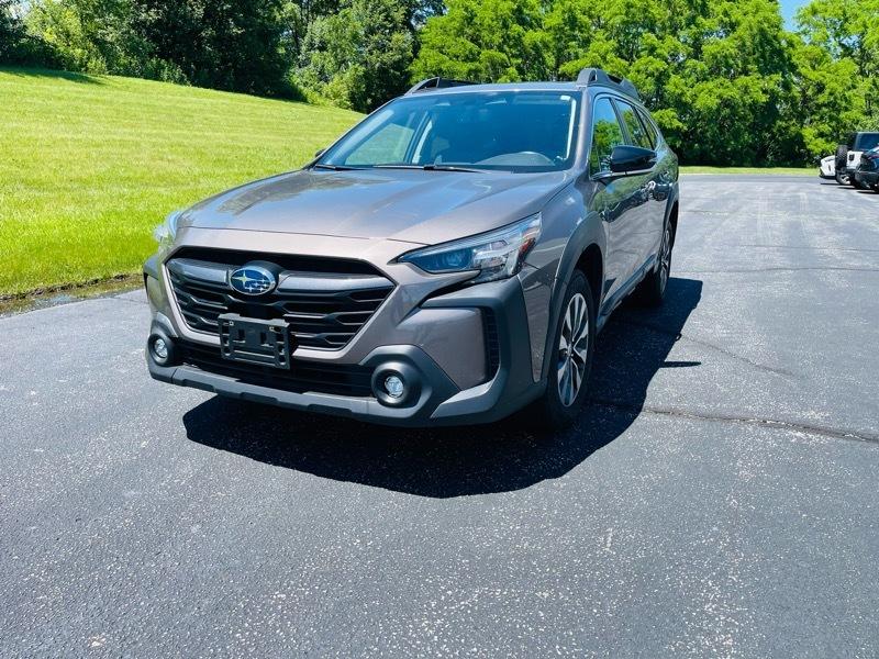 Subaru Outback Limited 2023