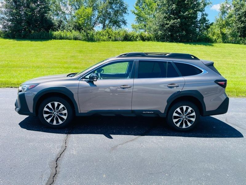 Subaru Outback Limited 2023