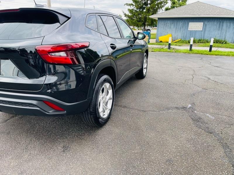 Chevrolet Trax LS 2025