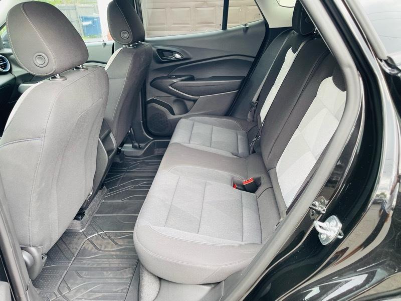 Chevrolet Trax LS 2025