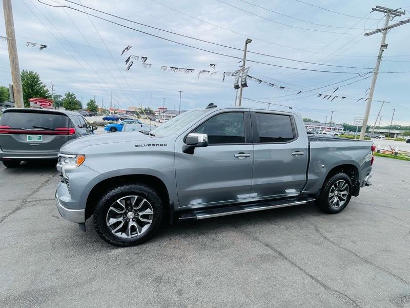 Chevrolet Silverado 1500 LT Crew Cab 2WD 2023