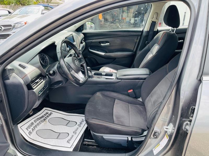 Nissan Sentra SR 2023